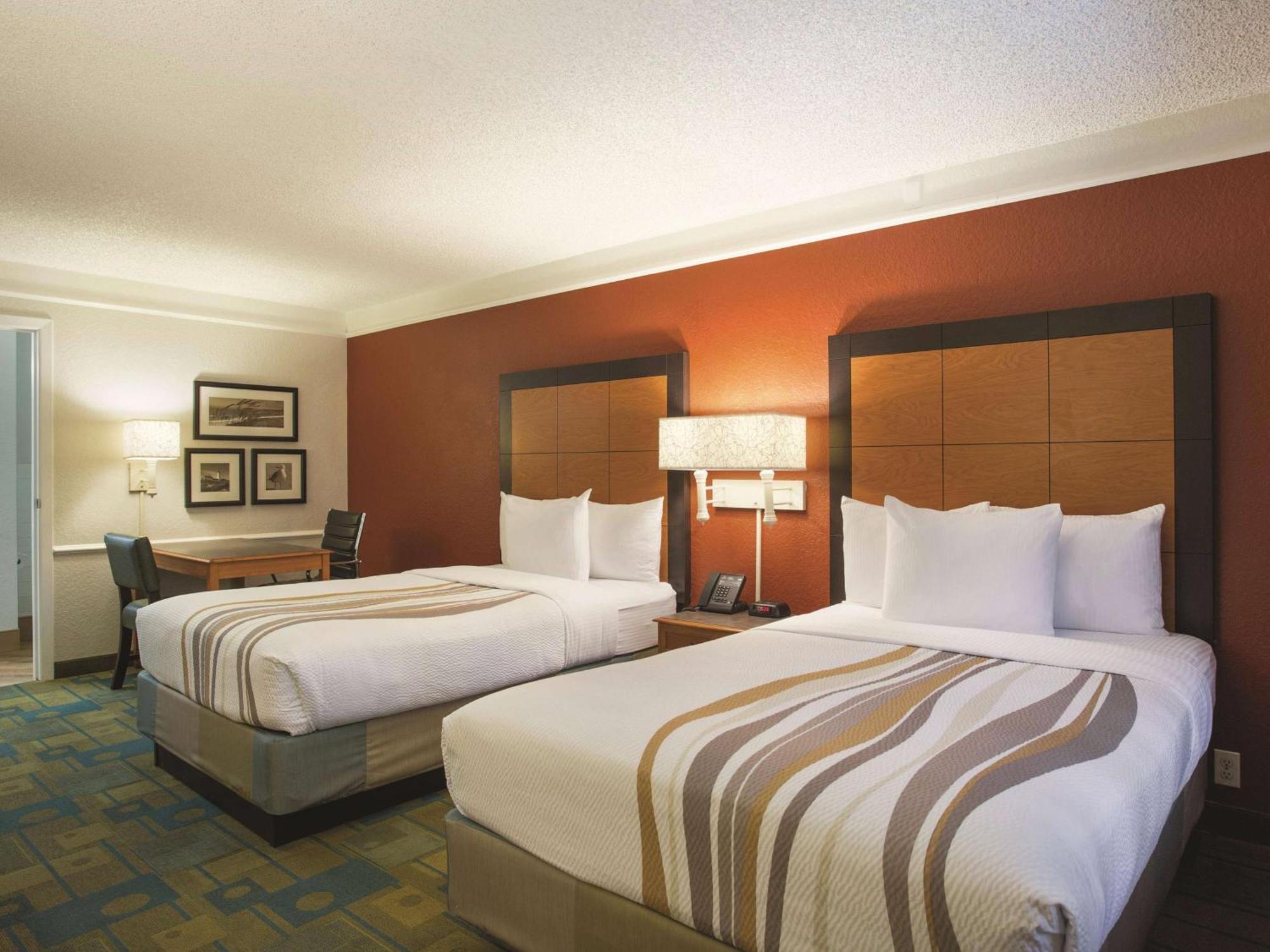 La Quinta Inn By Wyndham San Diego Chula Vista Exterior photo
